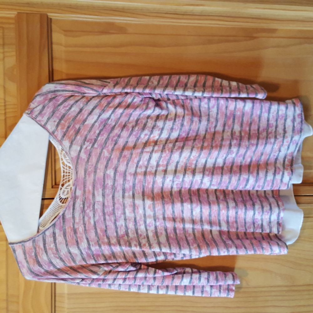 Women's lacy nose